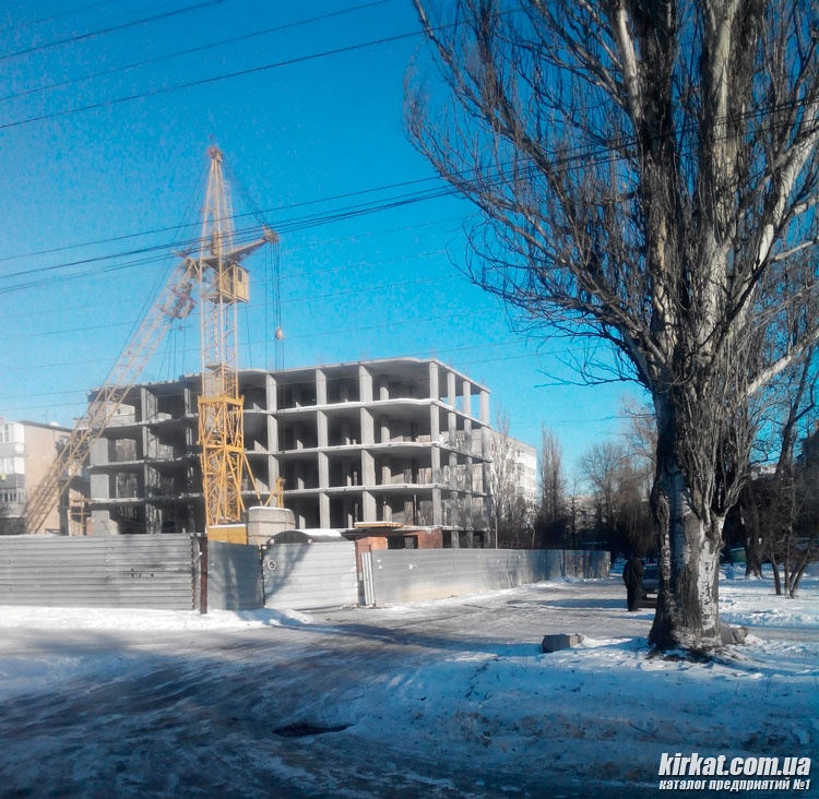 Заброшенная стройка на ул. Волкова