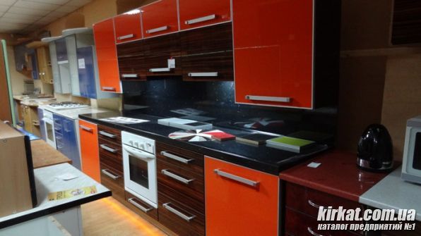 Каталог готовых кухонь